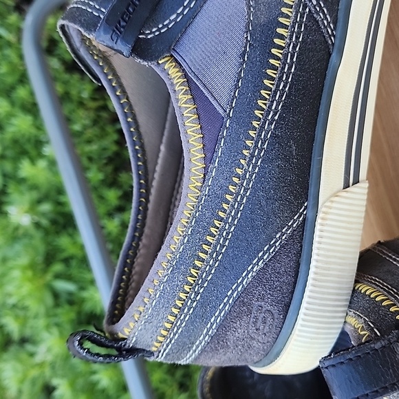 Skechers Men Talon Charcoal Slip on Distressed Leather Loafers Shoes Size 9 - Picture 5 of 12